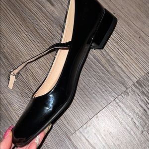 Mary Jane patent leather shoes